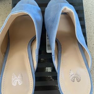 Beautiful VS Seascape Suede Blue heels